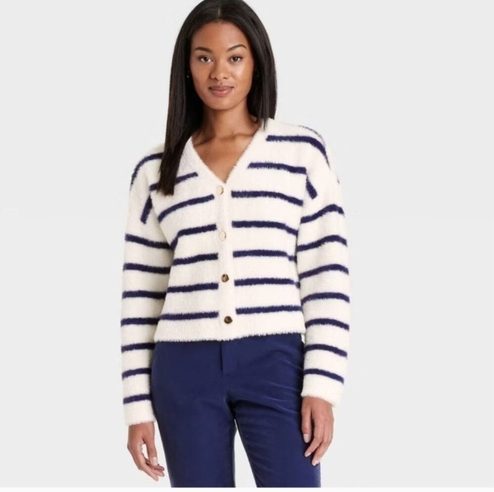 A New Day Women's Fuzzy Party Cardigan Cream Navy Blue Size 3X - Picture 7 of 7